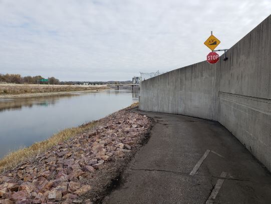 North River Trail blindspot